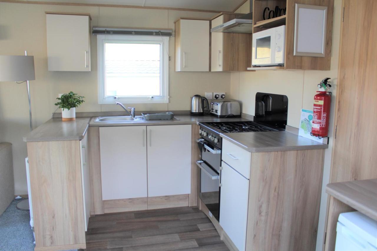 Newquay Bay Resort - Spacious - Sleeps 6 - Close To Porth Beach Eksteriør billede