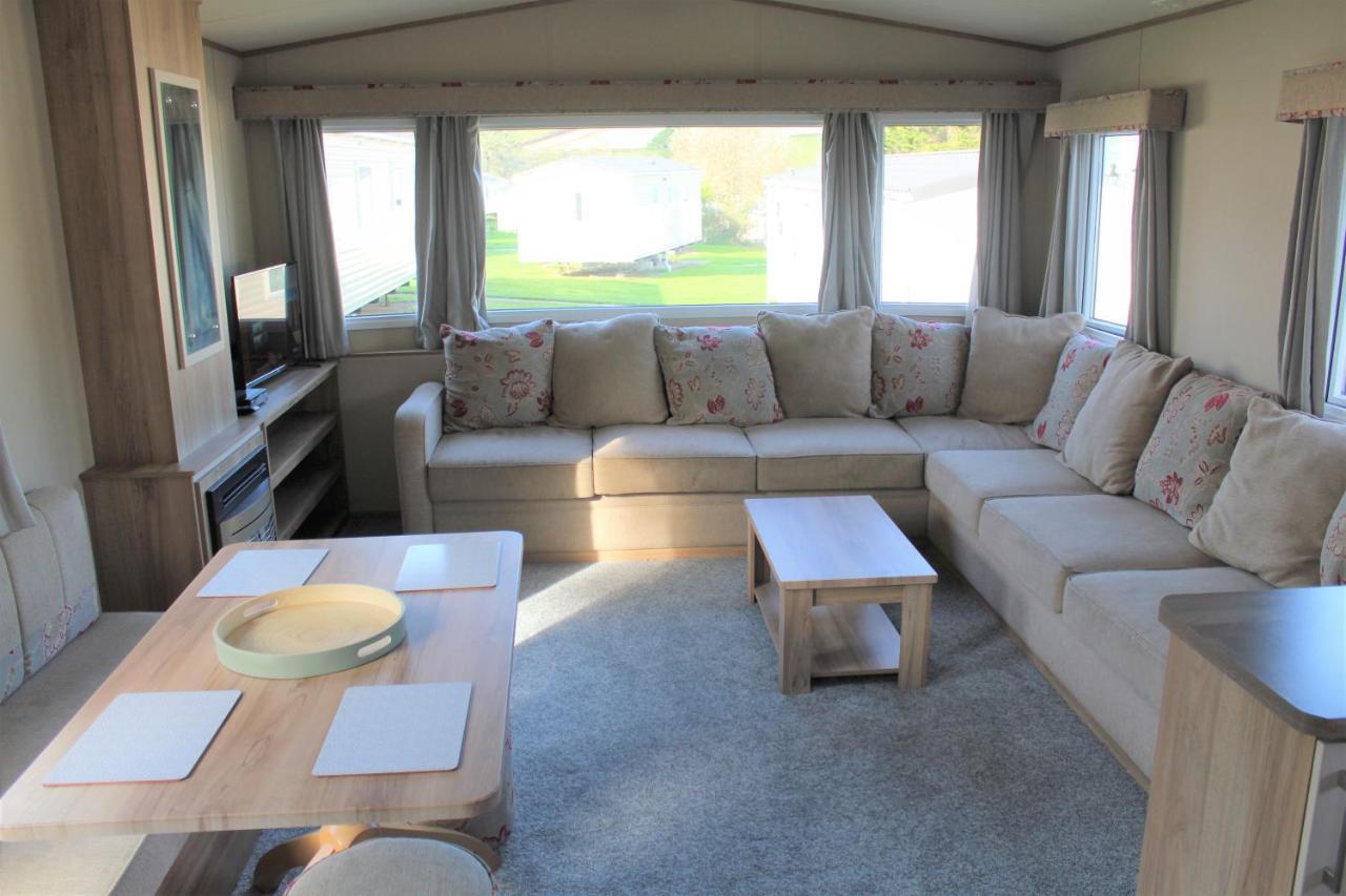 Newquay Bay Resort - Spacious - Sleeps 6 - Close To Porth Beach Eksteriør billede