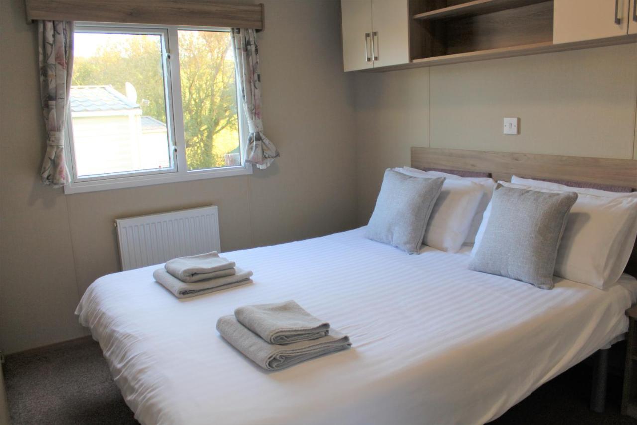 Newquay Bay Resort - Spacious - Sleeps 6 - Close To Porth Beach Eksteriør billede